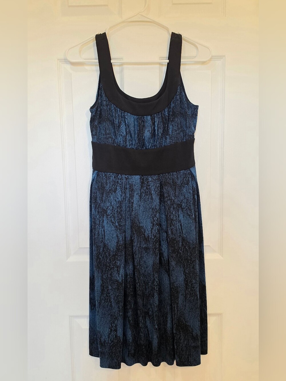 Donna Ricco Blue and Black Scoop Neck Midi Dress